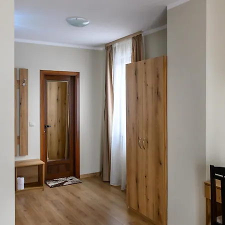 Hotel семеен при вергил Sapareva Banja