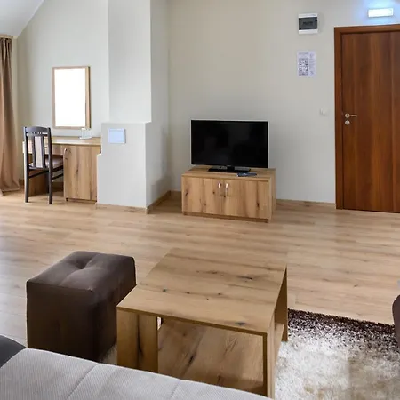 Hotel семеен при вергил