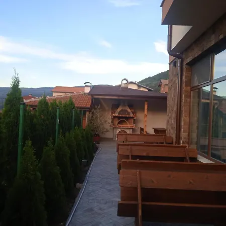 Отель семеен при вергил