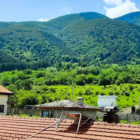 Hotel семеен при вергил 2*